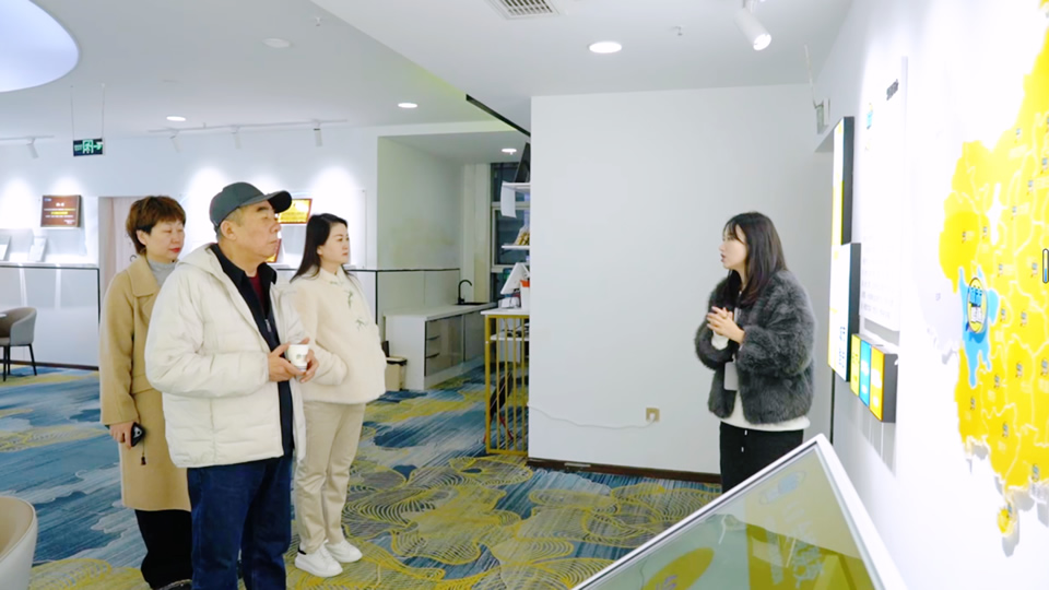 智慧助老，共绘银发经济新蓝图